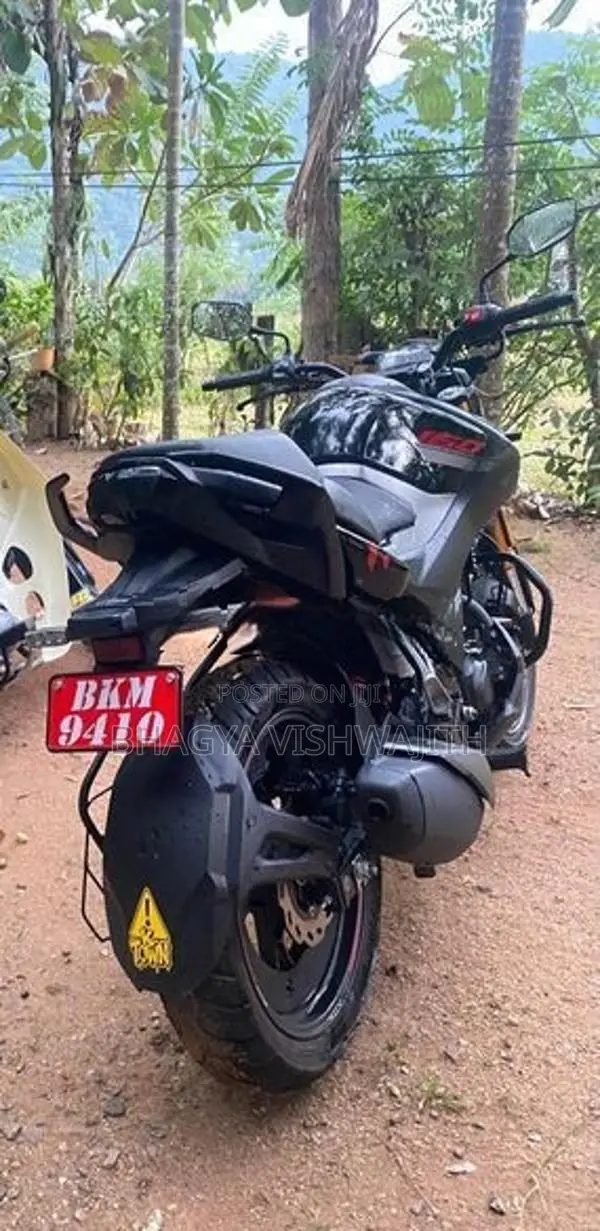 Hero Hunk 160R 2026