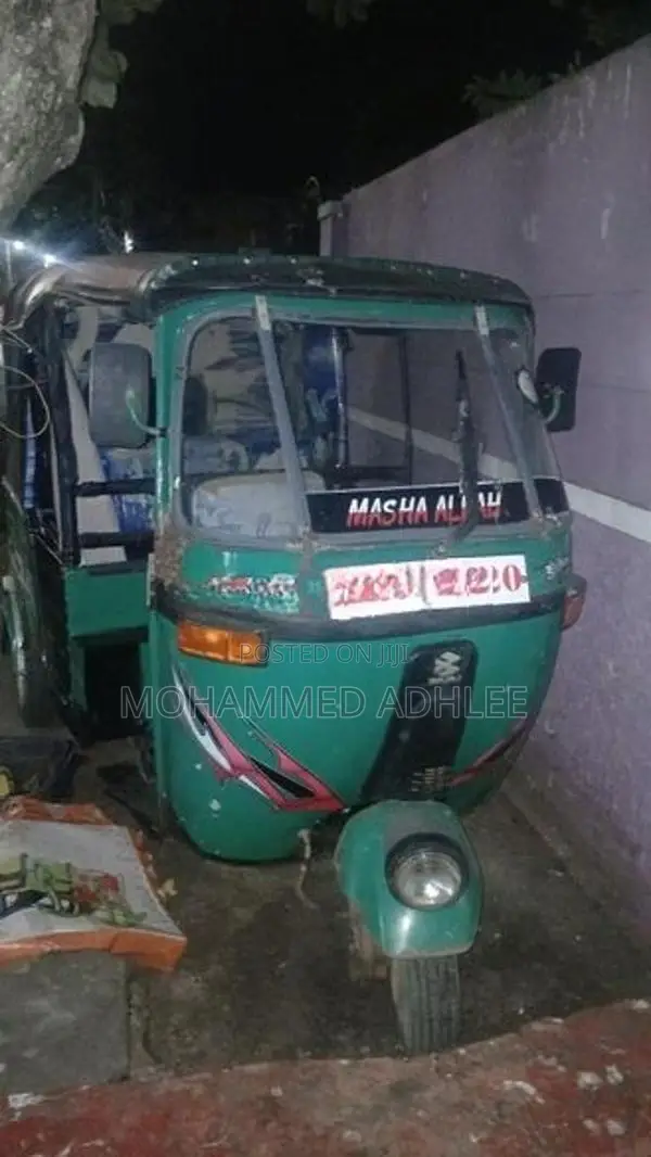 Bajaj RE 1996