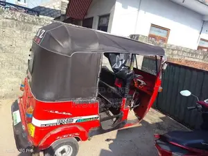 Bajaj RE 2007