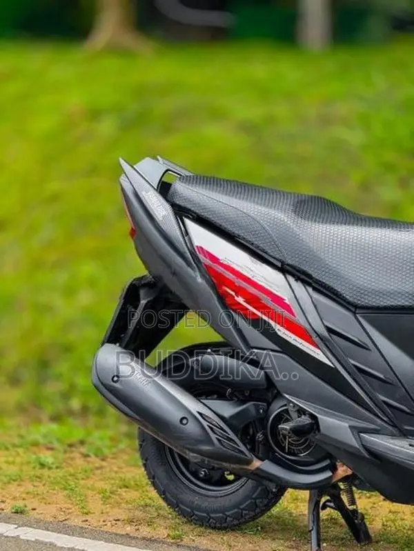 Yamaha RayZR 2019