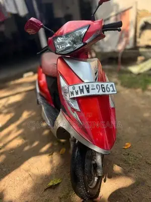 TVS Streak 2008