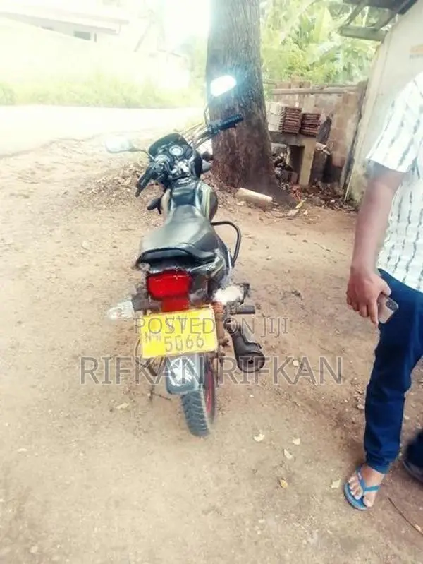 Bajaj Platina 125 2009