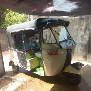 Bajaj RE 1995