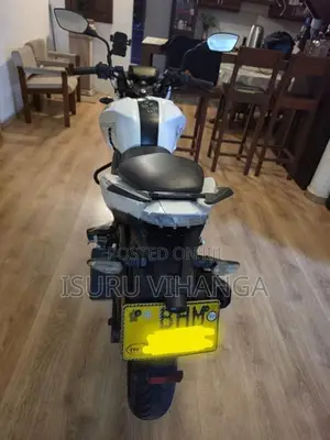 TVS Apache RTR 200 4V 2017