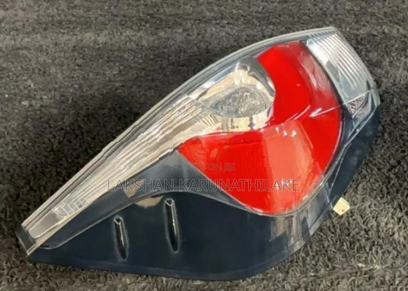 Toyota Aqua NHP10 Tail Light
