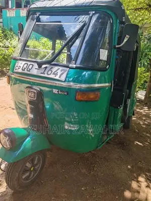 Bajaj RE 2009