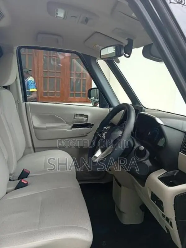Mitsubishi eK Space X 2024