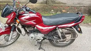 Bajaj CT100 2004