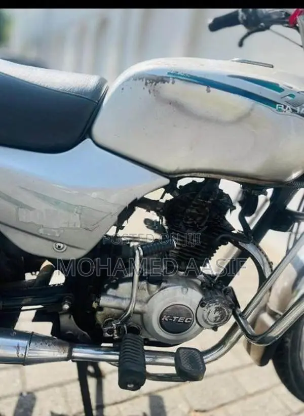 Bajaj Boxer 2007