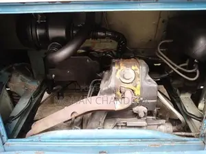 Bajaj RE 2012