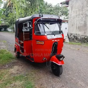 Bajaj RE Three Wheeler 2005