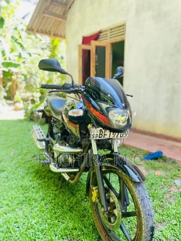 Bajaj Pulsar 150 2017