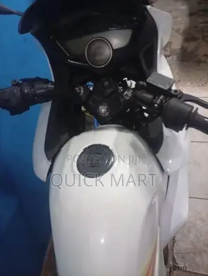 Yamaha TZR 2012
