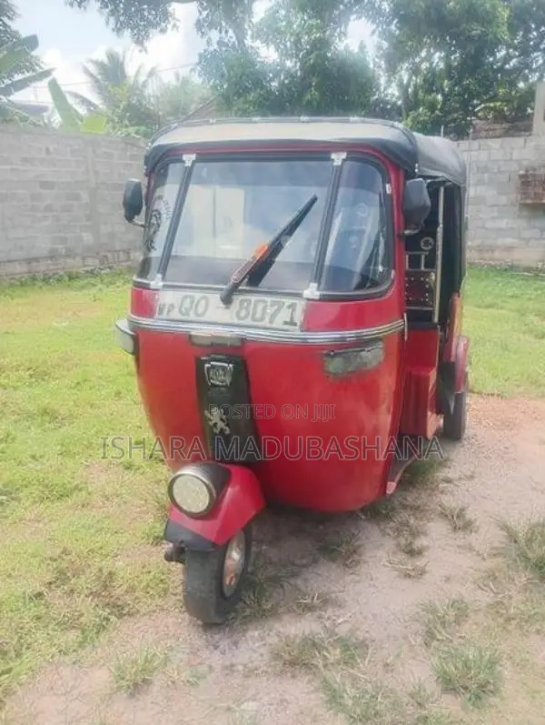 Bajaj RE LS 2008