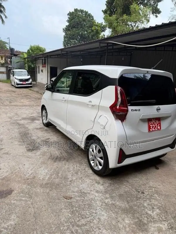 Nissan Dayz X Grade 360 2024