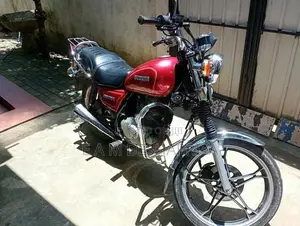 Suzuki GN 125 E 1999