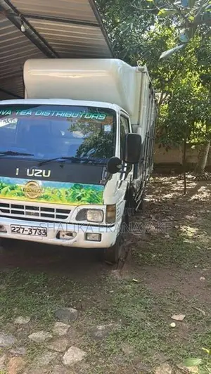 Isuzu 350 14.5 Full body 1999