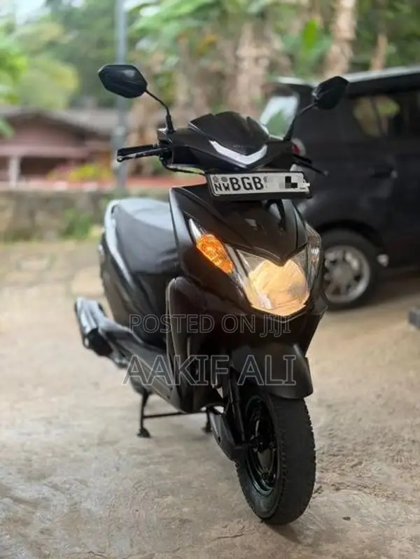 Honda Dio 2018