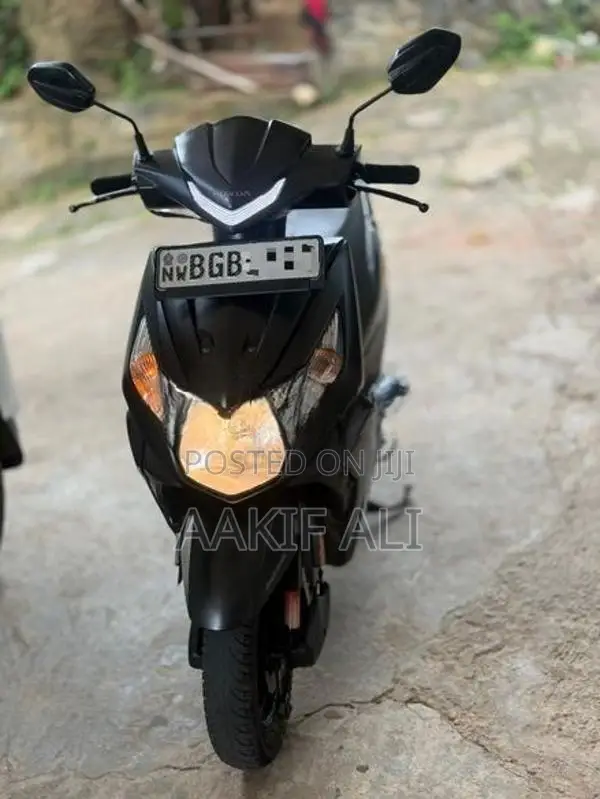 Honda Dio 2018