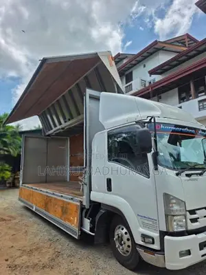 Isuzu Forward Wing Body 2021