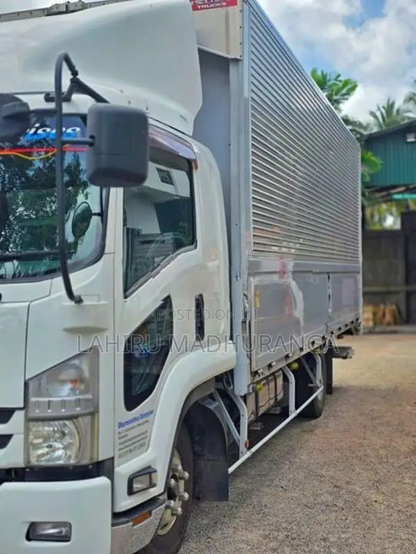 Isuzu Forward Wing Body 2021