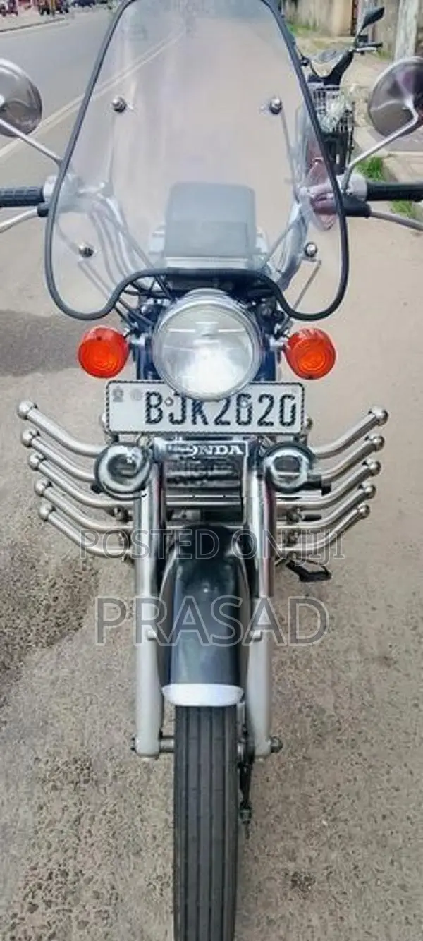 Honda CD 125 T Benly 2024