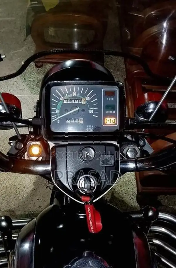 Honda CD 125 T Benly 2024
