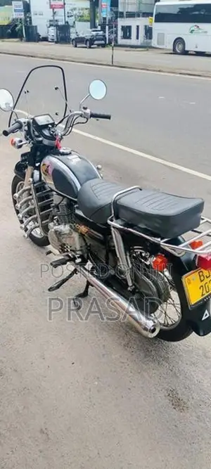 Honda CD 125 T Benly 2024