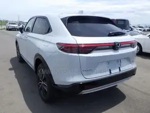 Honda Vezel Z Sunlight White 2026