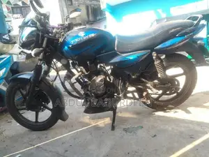 Bajaj Discover 150 2011