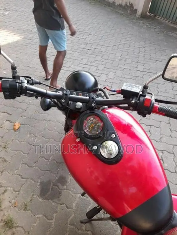 Daelim Magna 125 2003