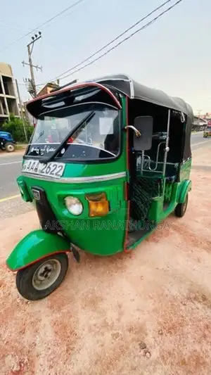 Bajaj RE 4 Stroke 2012