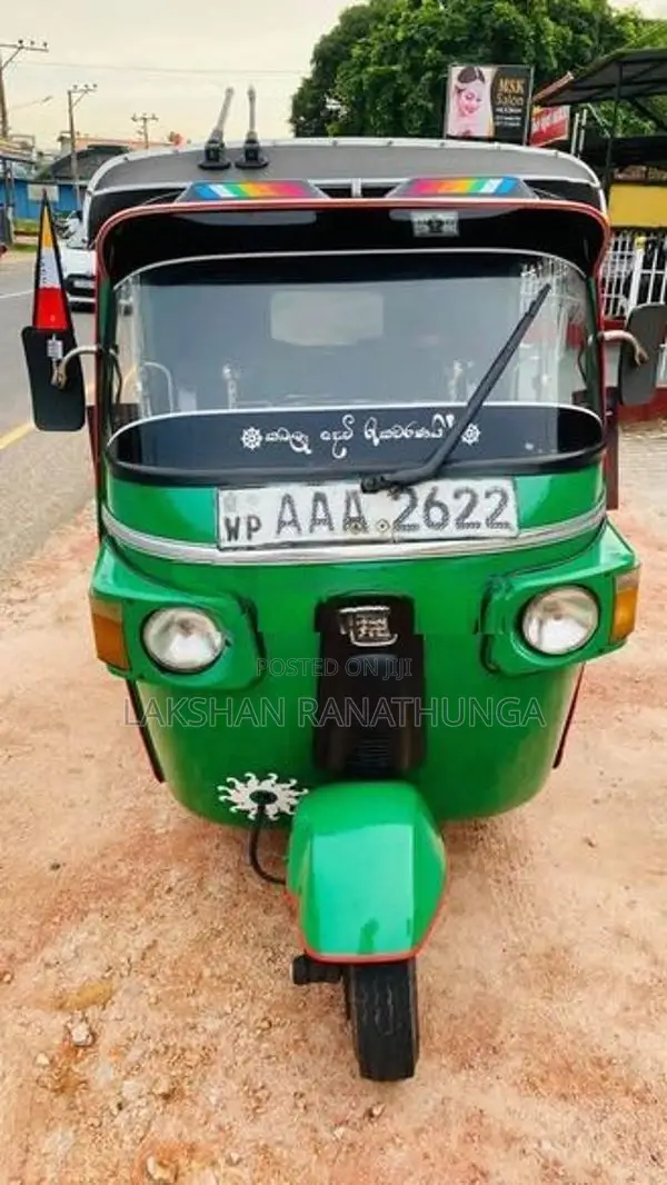 Bajaj RE 4 Stroke 2012