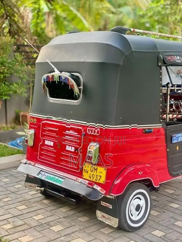 Bajaj RE 2007