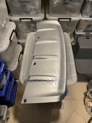 Discovery 5 2019 Dynamic Front Bumper Tow Cover Vogue Sport