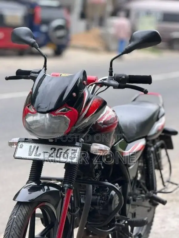 Bajaj Discover 2010