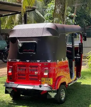 Bajaj RE 2014