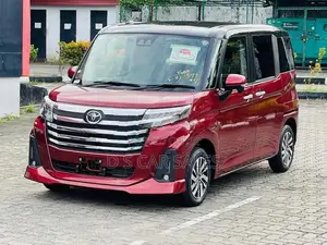 Toyota Roomy Custom G Red II Tone 2025