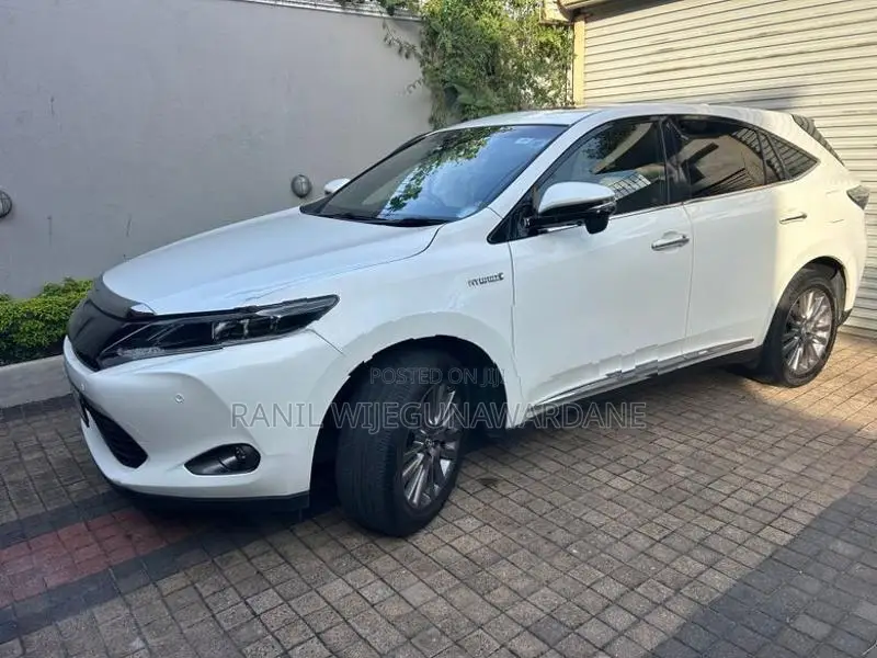 Toyota Harrier 2015