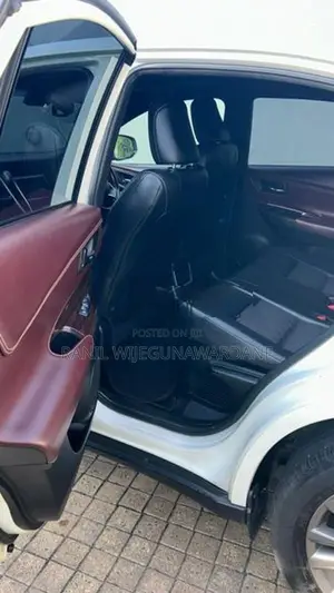Toyota Harrier 2015