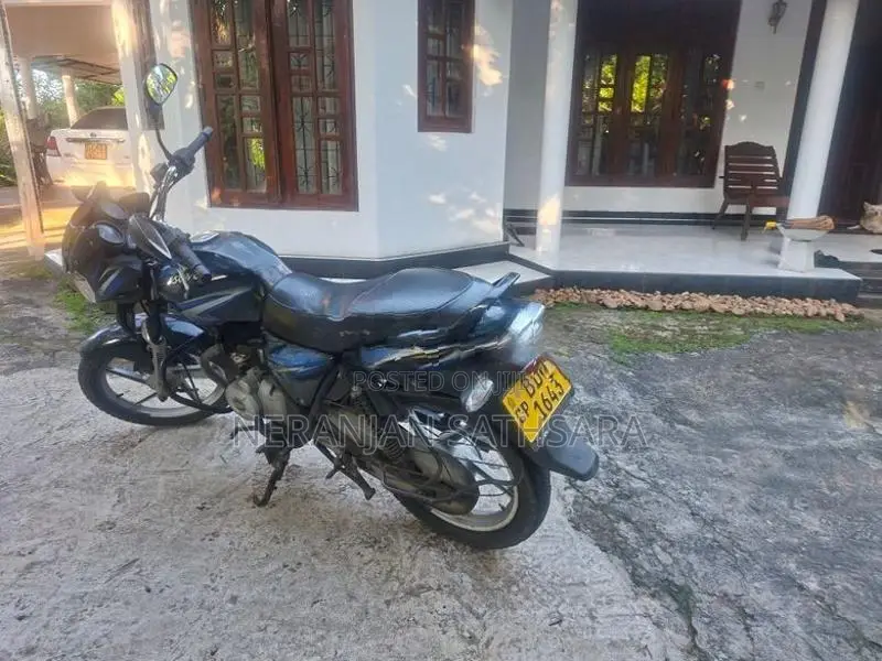 Bajaj Discover 125 2016
