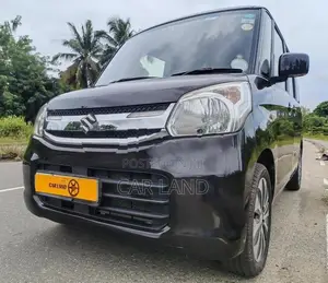Suzuki Spacia electric doors push 2016