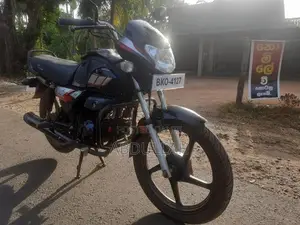 Hero HF Deluxe 2025
