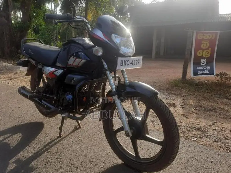 Hero HF Deluxe 2025