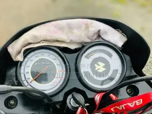 Bajaj Platina 100 2011