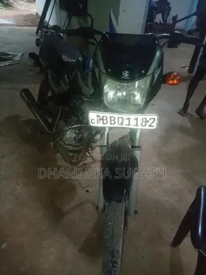 Bajaj CT100 2014