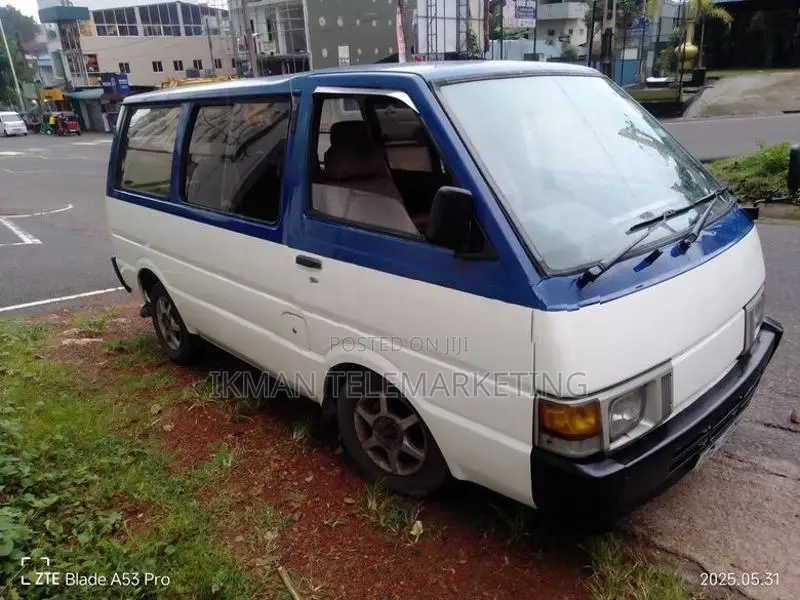 Nissan Vanette 1993