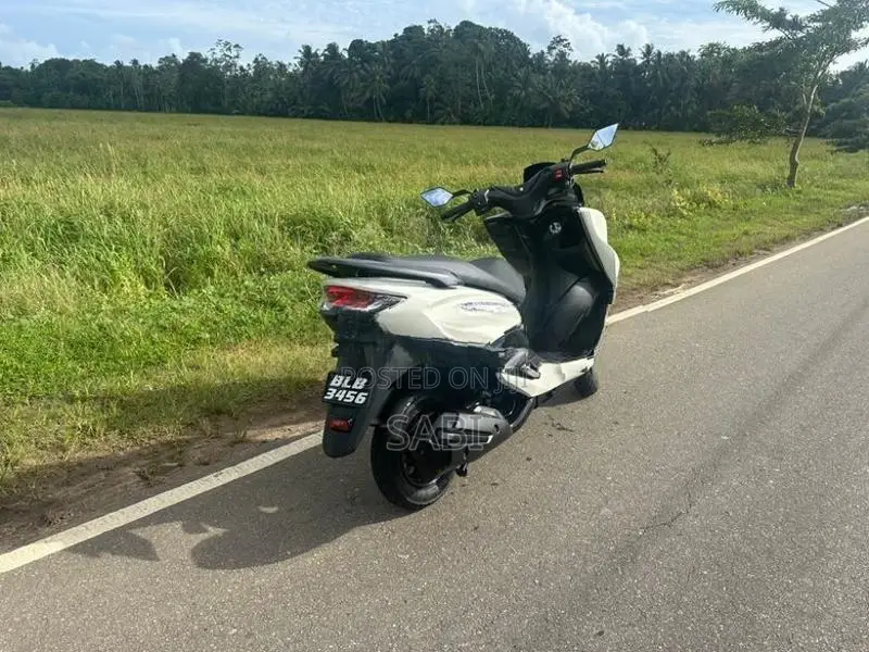 Suzuki Burgman 125 Used 2026