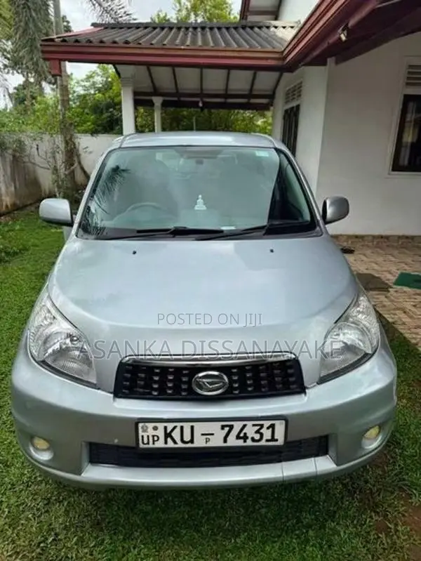 Daihatsu Terios 2012