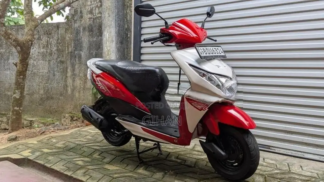 Honda Dio 2016